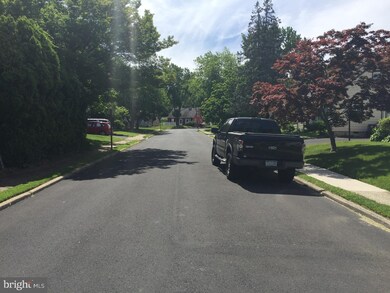 2318 Edwards Rd, Abington, PA 19001 - photo 5