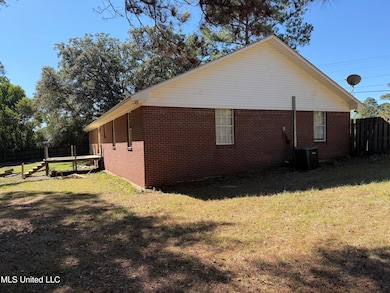 1272 U S 98, Lucedale, MS 39452 - photo 3