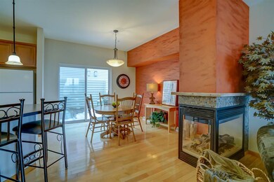 23 S Gardens Way, Fitchburg, WI 53711 - photo 4