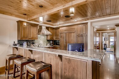 434 Frontage Road Apt 403 Vail-print-007