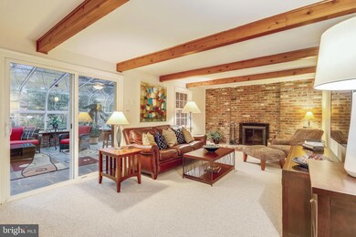 8821 Cold Spring Rd, Potomac, MD 20854 - photo 6