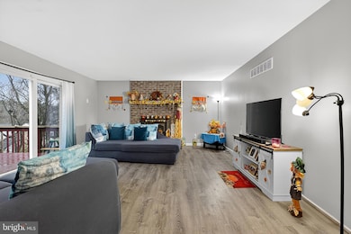 7 Deer Track Ln, Newark, DE 19711 - photo 4