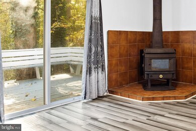 10051 Marguerita Ave, Glenn Dale, MD 20769 - photo 6