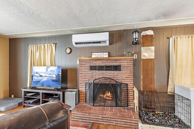 765 Ash St, Central Point, OR 97502 - photo 7