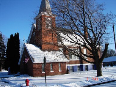 309 5th St unit 2, Centuria, WI 54824 - photo 4