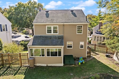 24 Hazelmere Rd, Roslindale, MA 02131 - photo 4