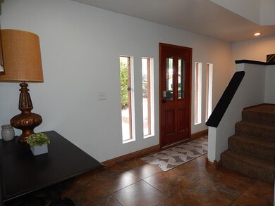Foyer-Entrance