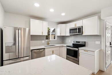 16041 N 31st St unit 12, Phoenix, AZ 85032 - photo 6