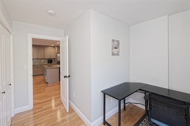 1 Glen St unit B, Framingham, MA 01702 - photo 7