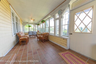 732 W Ottawa St, Lansing, MI 48915 - photo 2