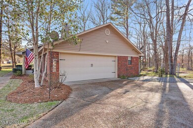 04-103 Pebble Ln