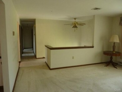 7032 Rotterdam Square, Bethlehem, PA 18017 - photo 6