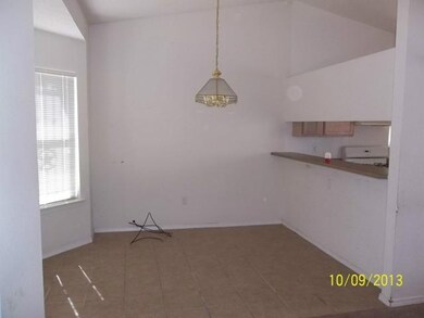 645 Desierto Bonito Ave, El Paso, TX 79928 - photo 3