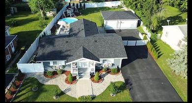 17W287 Stillwell Rd, Oakbrook Terrace, IL 60181 - photo 3