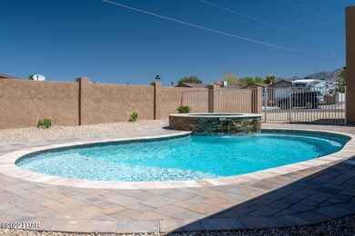 SWIFT-3051JamaicaBlvdS-46