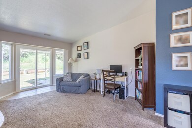1310 Nighthawk Ln, Redding, CA 96003 - photo 3