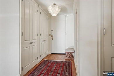 Horizon House unit 1405-1407, Fort Lee, NJ 07024 - photo 2