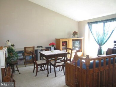 22200 Stablehouse Dr, Sterling, VA 20164 - photo 6