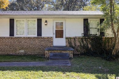 574 Fern Cir, Calvert City, KY 42029 - photo 2