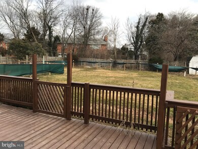 3219 Magnolia Ave, Falls Church, VA 22041 - photo 3