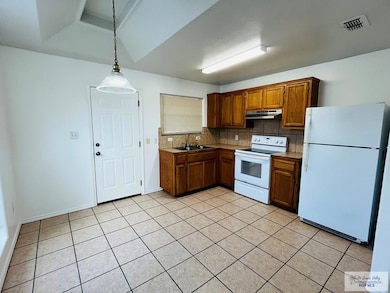 9609 Kingbird Dr, Harlingen, TX 78552 - photo 4