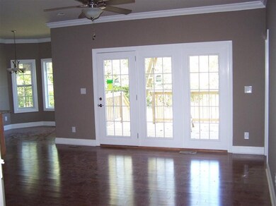 114 Wisteria Ln, Frankfort, KY 40601 - photo 4