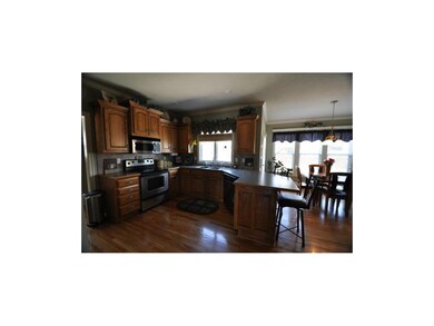 4244 SW Flintrock Dr, Lees Summit, MO 64082 - photo 6