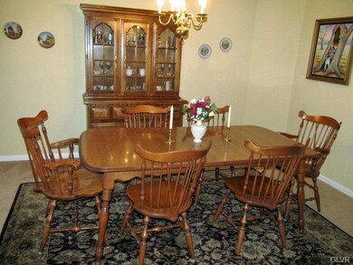 283 Park Ridge Dr, Easton, PA 18040 - photo 2