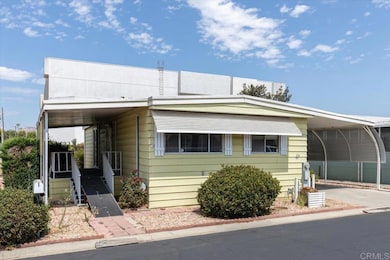 211 N Citrus Ave unit 214, Escondido, CA 92027 - photo 2