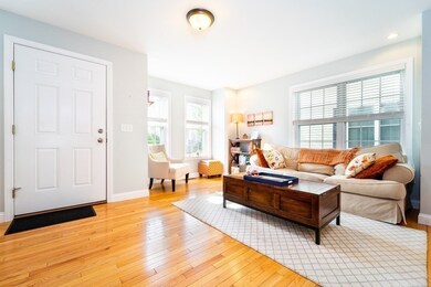 68 Sumner St unit 68, Quincy, MA 02169 - photo 2