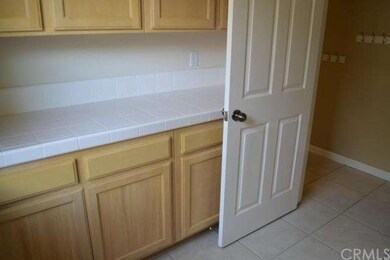 Laundry Counter Space