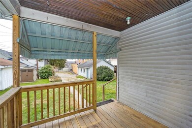 529 Hancock Ave, Vandergrift, PA 15690 - photo 4