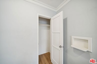 1270 Havenhurst Dr unit 12, West Hollywood, CA 90046 - photo 7