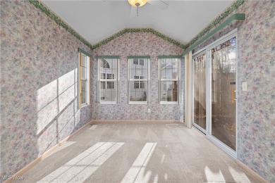 30621 Iris Ct unit 31A, North Olmsted, OH 44070 - photo 3