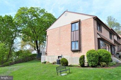 1747 W Chester Pike unit 35, Havertown, PA 19083 - photo 2