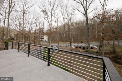 1206 Lakeview Dr, Cross Junction, VA 22625 - photo 6