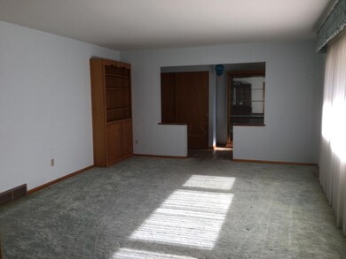 1014 Plum Ridge, Columbus, OH 43213 - photo 6