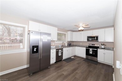 1501 Arrow Wood Rd, Asheboro, NC 27205 - photo 6