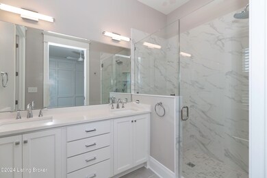 PRIMARY ENSUITE FULL BATH