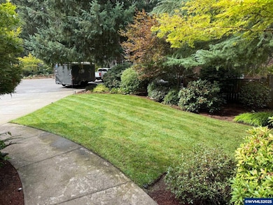 2324 Thrush Ct SE, Salem, OR 97306 - photo 3