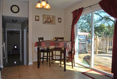 4321 Fender Dr, Jacksonville, FL 32210 - photo 4