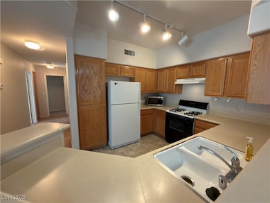 101 Lantern Bay Dr unit 111, Boulder City, NV 89005 - photo 6