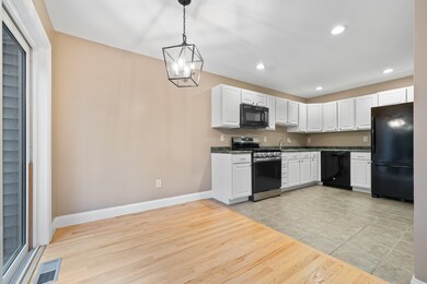 16 Lilac Ln, Newmarket, NH 03857 - photo 6