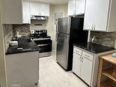 1108 Camino Real unit 409, Redondo Beach, CA 90277 - photo 4