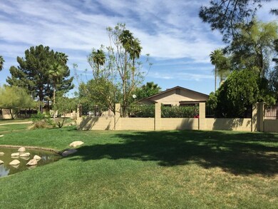 BACK OF HOUSE * VIEW FENCE