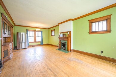 3718 4th St, Des Moines, IA 50313 - photo 7