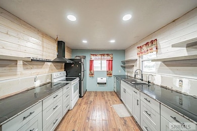 64 Siler Rd, Pocatello, ID 83202 - photo 5