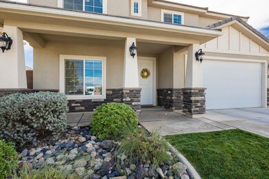 3084 Holly Dr St George UT-large-003-016