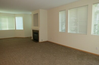 1276 Cooper St unit 1276, Dupont, WA 98327 - photo 4