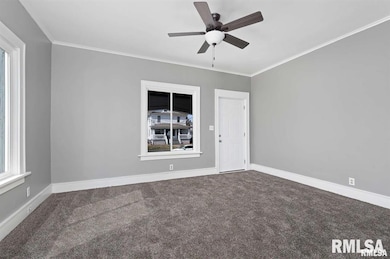 2211 Farnam St, Davenport, IA 52803 - photo 4